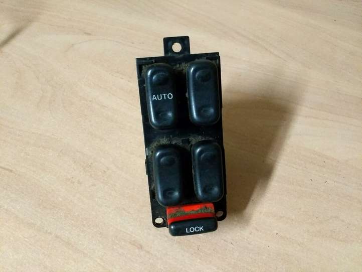 Mazda 626 (1999 - 2002)  CA0666350A Кнопка стеклоподъемников