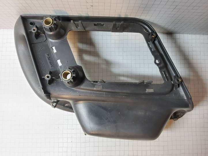 Volkswagen Polo (1994 - 2001)  6K0867179G Другая деталь отделки задний дверей