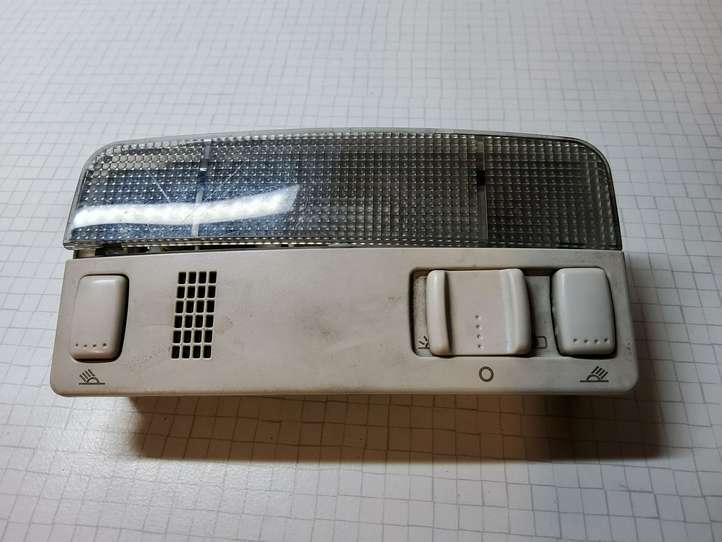 Volkswagen Transporter-Caravelle (2003 - 2009)  3B0947105C Другой фонарь салона
