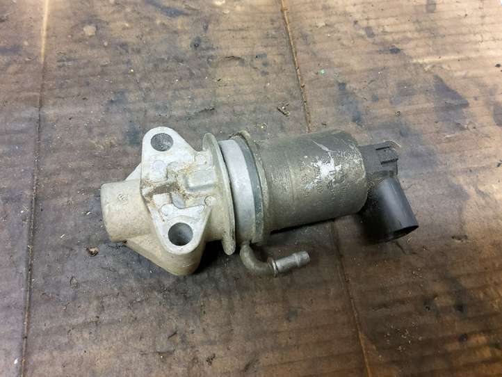 Volkswagen Golf IV (1998 - 2005)  06A131501F Клапан EGR