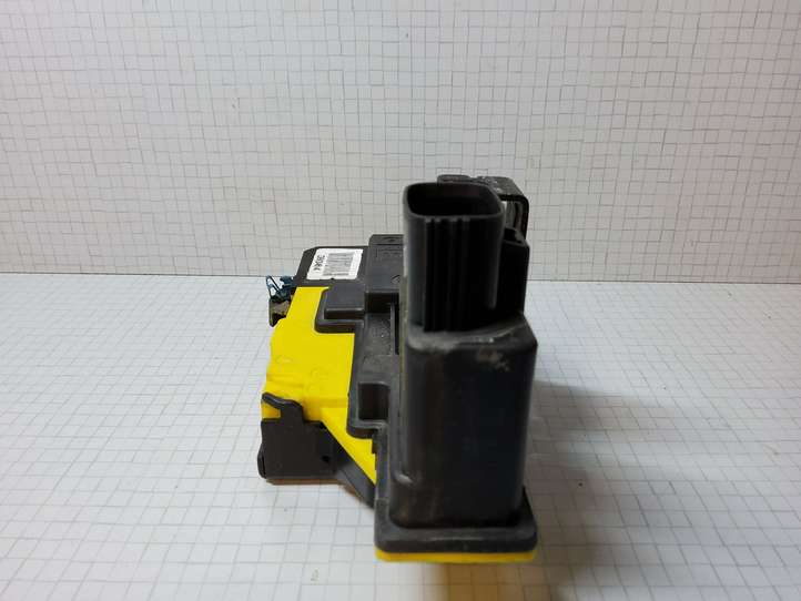 Volvo S60 (2000 - 2004)  30634624 Замок задней двери