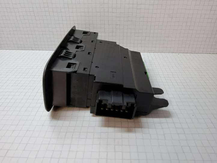 Volvo S60 (2000 - 2004)  09193383 Кнопка стеклоподъемников