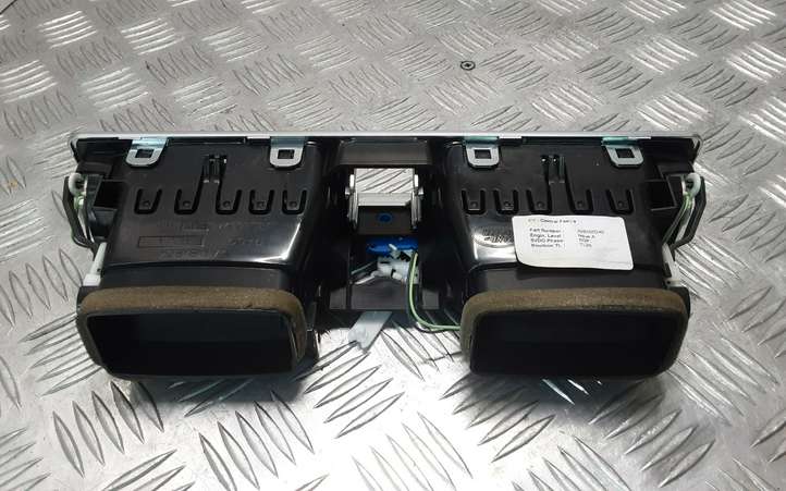 Land Rover Range Rover (2005 - 2009)  JDB500240 Центральный дефлектор