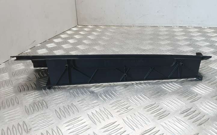Land Rover Range Rover (2005 - 2009)  FAP500040 Другая деталь панели