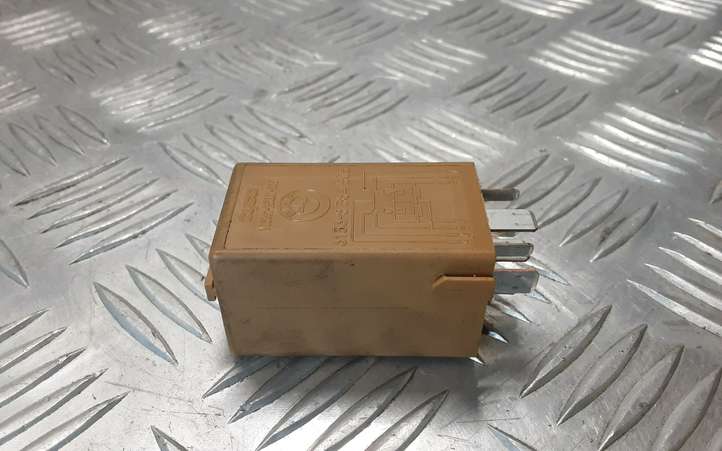 Land Rover Range Rover (2005 - 2009)  61368384505 Другое реле