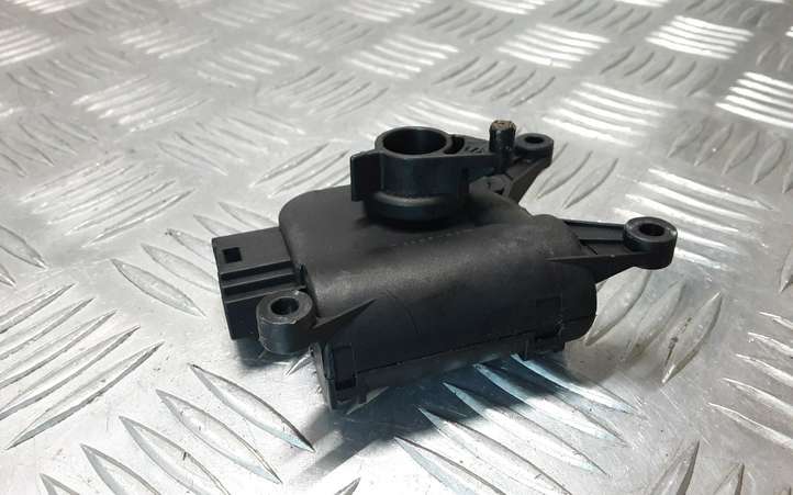 Volkswagen Touareg I (2002 - 2010)  0132801320 Двигатель задвижки потока воздуха
