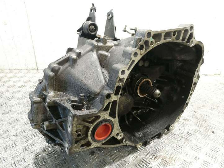 Toyota Avensis T270 (2009 - 2012)  3030020A20 Механическая коробка передач, 6 передач