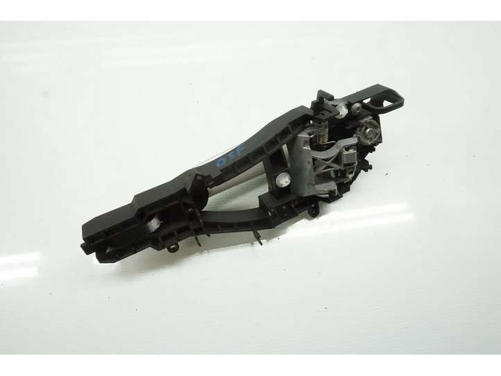 BMW 1 F20 F21 (2011 - 2019)   Наружная ручка