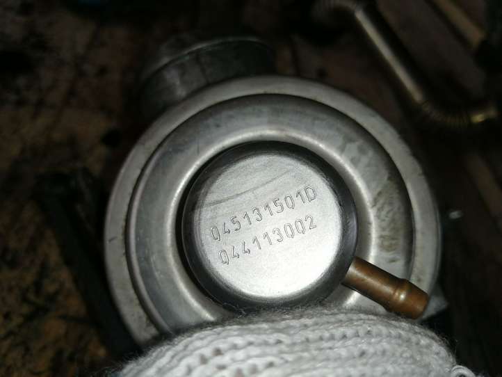 Audi A2 (1999 - 2007)  038129637C Клапан EGR