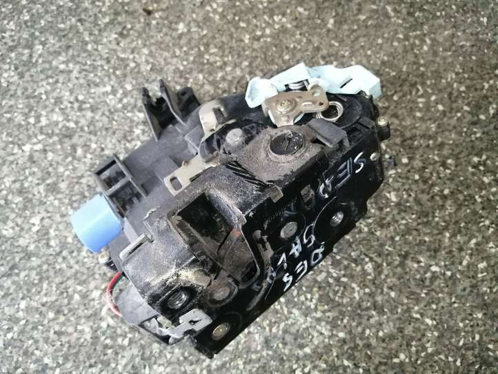 Volkswagen Golf V (2003 - 2009)  7L0839016 Замок задней двери