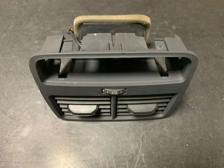 Audi A4 (2015 - 2019)  8W0864376 Задняя воздушный дефлектор