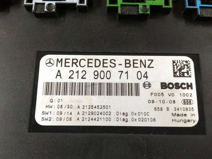 Mercedes-Benz E C207 W207 (2009 - 2017)  2129007104 Ящик предохранителей (комплект)