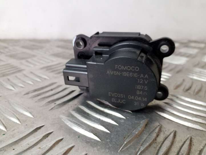 Ford Focus (2011 - 2015)  AV6N19E616AA Двигатель задвижки потока воздуха