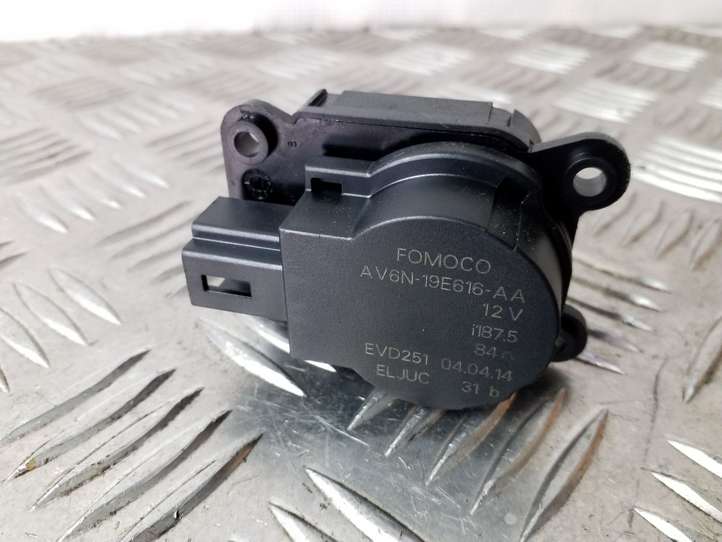 Ford Focus (2011 - 2015)  AV6N19E616AA Двигатель задвижки потока воздуха