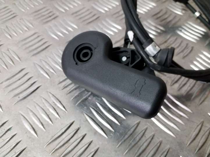 Ford Focus (2011 - 2015)  AM5116B626A Ручка капота