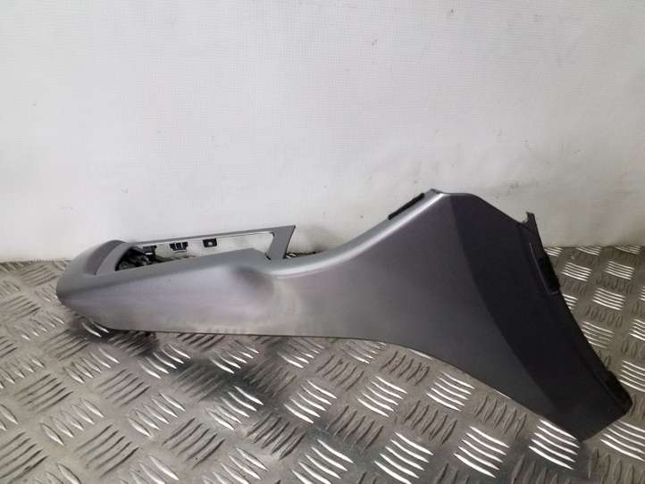 Ford Focus (2011 - 2015)  BM51A045H92A Рамка рычага переключения передач