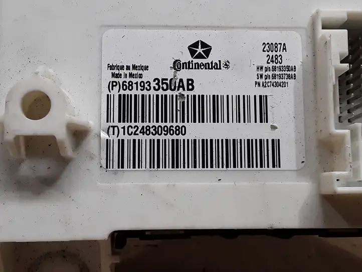 Jeep Grand Cherokee (2010 - 2021) 68193350AB Модуль комфорта — фото 2