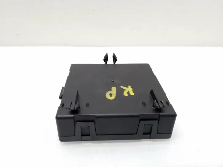 Mercedes-Benz C W204 (2007 - 2014) A2048207385 Блок управления дверью — фото 6