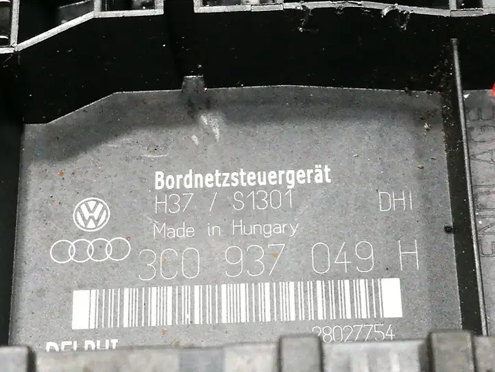 Volkswagen PASSAT B6 (2005 - 2010) 3C0937049H Модуль комфорта — фото 2