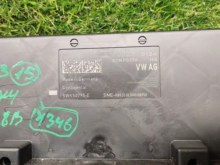Audi A3/S3 8V (2012 - 2016) 5Q0937085S Модуль комфорта — фото 2
