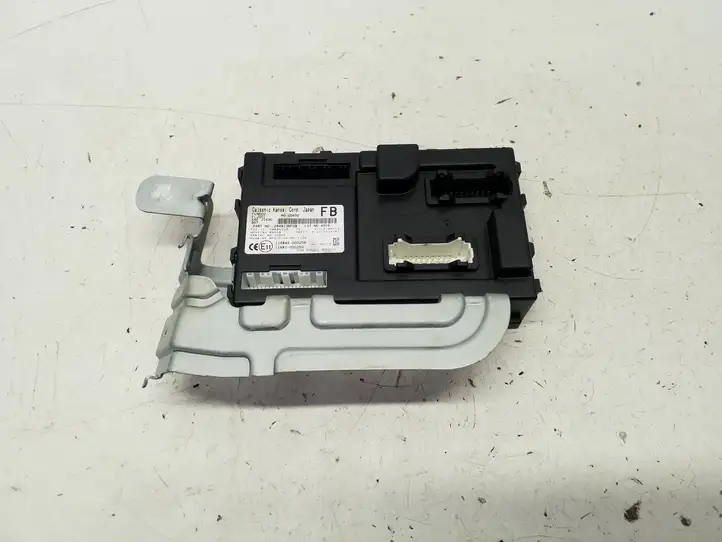 Nissan Leaf I (ZE0) (2010 - 2017) 284B13NF0B Модуль комфорта — фото 1