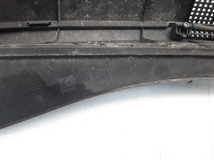 Opel Zafira B (2003 - 2006) 13142034 Жабо стеклоочистителей — фото 6