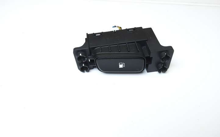 Kia Niro (2016 - )  93750G5000 Включатель открытия топливного бака