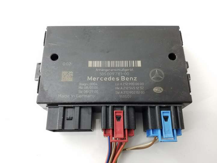 Mercedes-Benz E W212 (2009 - 2016)  5DS00978100 Блок управления крюка для прицепа