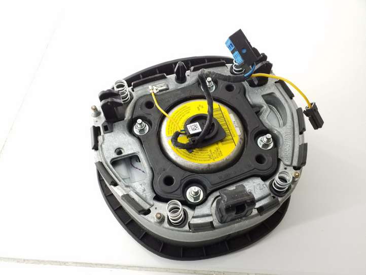 BMW 5 F10 F11 (2009 - 2016)  618634700A Подушка безопастности руля