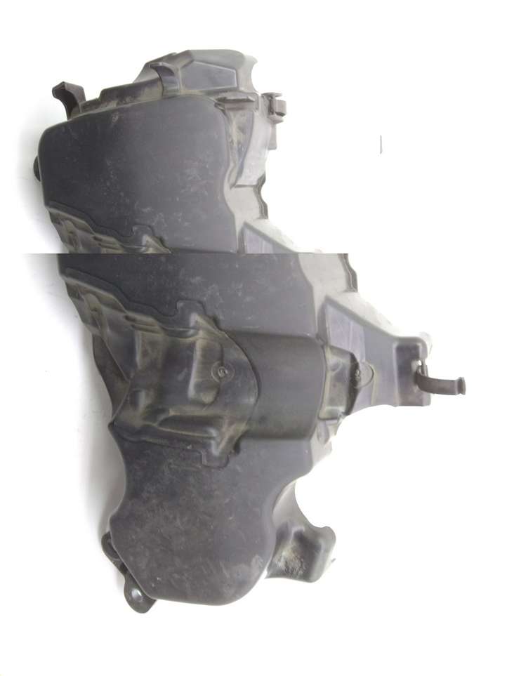 Renault Clio IV (2012 - 2019)  175B15263R Крышка двигателя (отделка)
