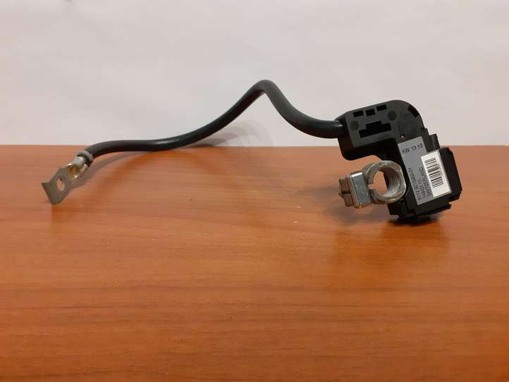 BMW 5 E60 E61 (2004 - 2010)  6112921595001 Минусовый провод (аккумулятора)
