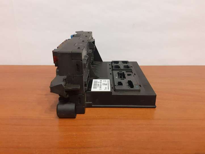 Mercedes-Benz E W211 (2002 - 2009)  A2115451083 Ящик предохранителей (комплект)