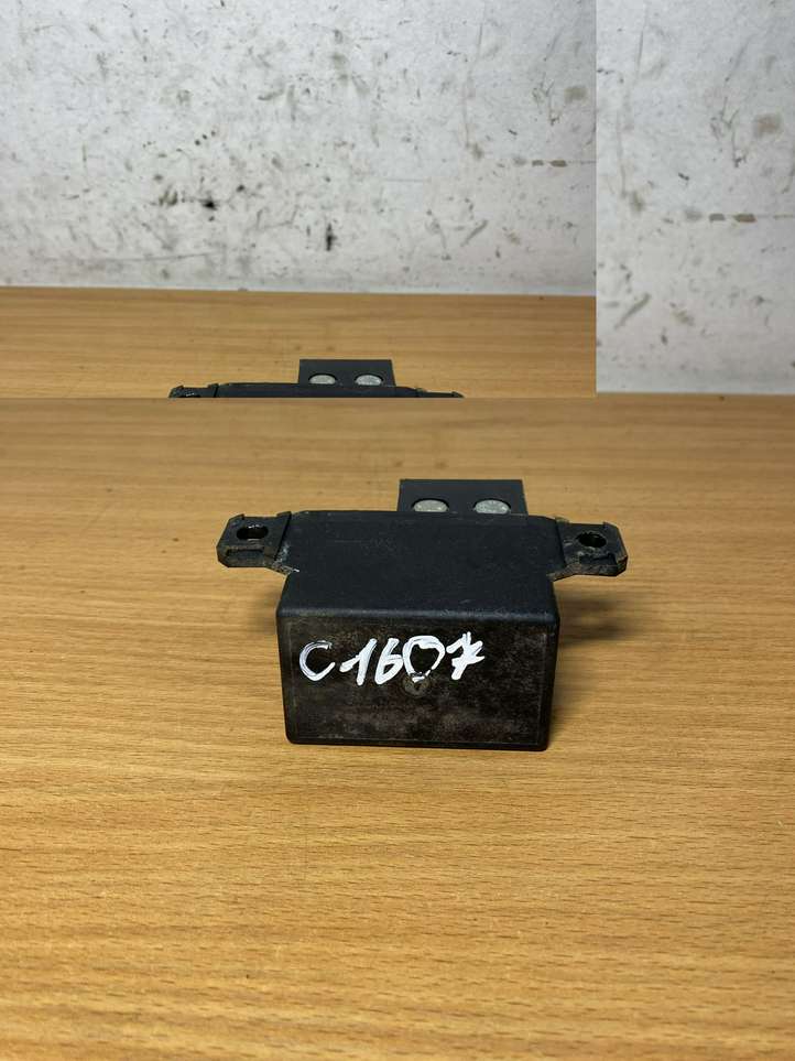 BMW X5 E70 (2006 - 2013)  7661503 Реле аварийных фонарей