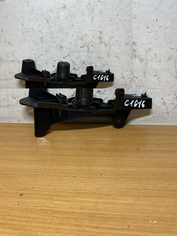 BMW X5 E70 (2006 - 2013)  7148522 Ручка капота
