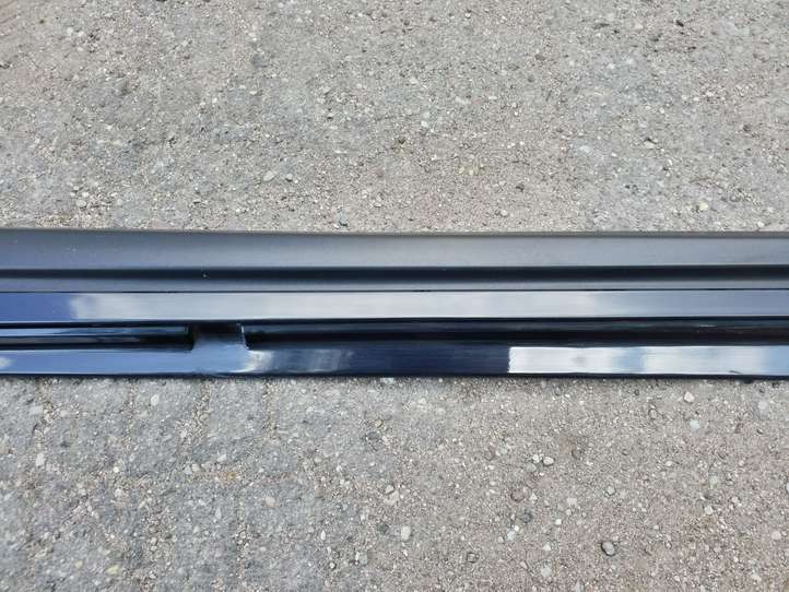 Maserati Ghibli (2013 - 2017)  670010789 Порог