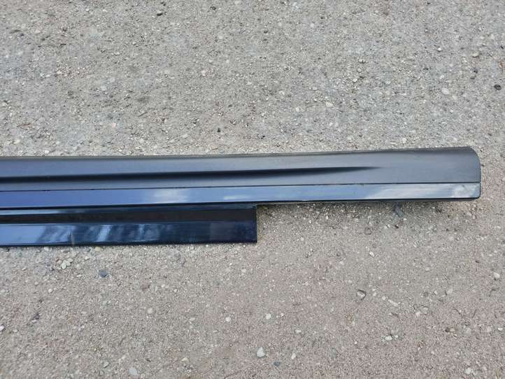 Maserati Ghibli (2013 - 2017)  670010789 Порог