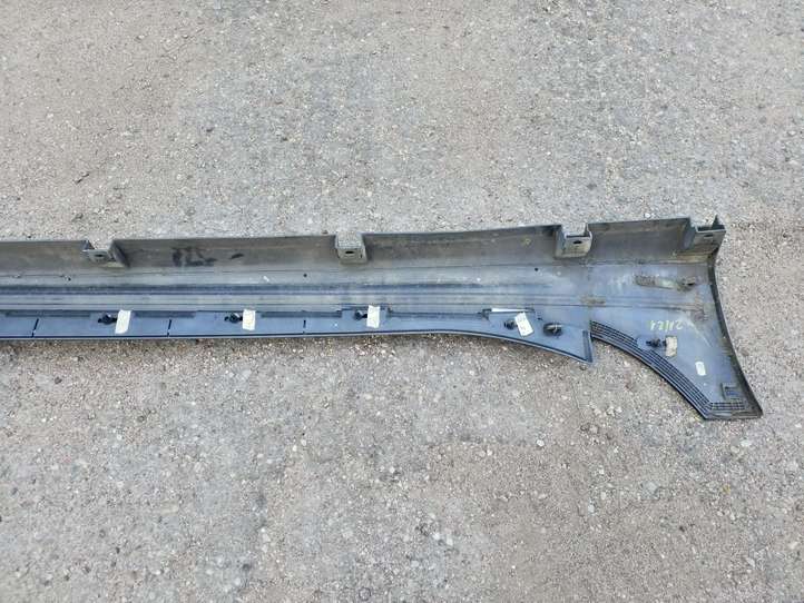 Maserati Ghibli (2013 - 2017)  670010789 Порог