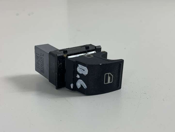 Volkswagen PASSAT B6 (2005 - 2010)  7L6959855B Кнопка стеклоподъемников