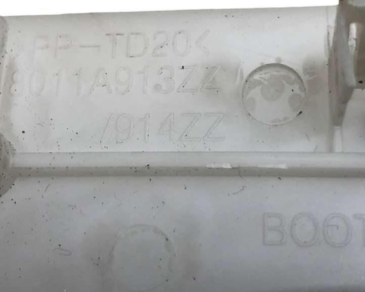 Mitsubishi ASX (2010 - 2016)  8011A913ZZ Отделка рычага переключения передач (кожа, головка)