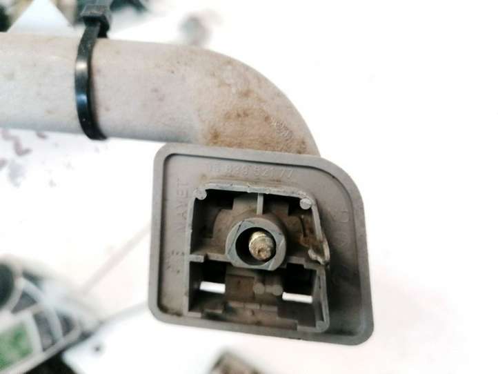 Citroen Xantia (1998 - 2002)  9563952177 Передняя звукоизоляция