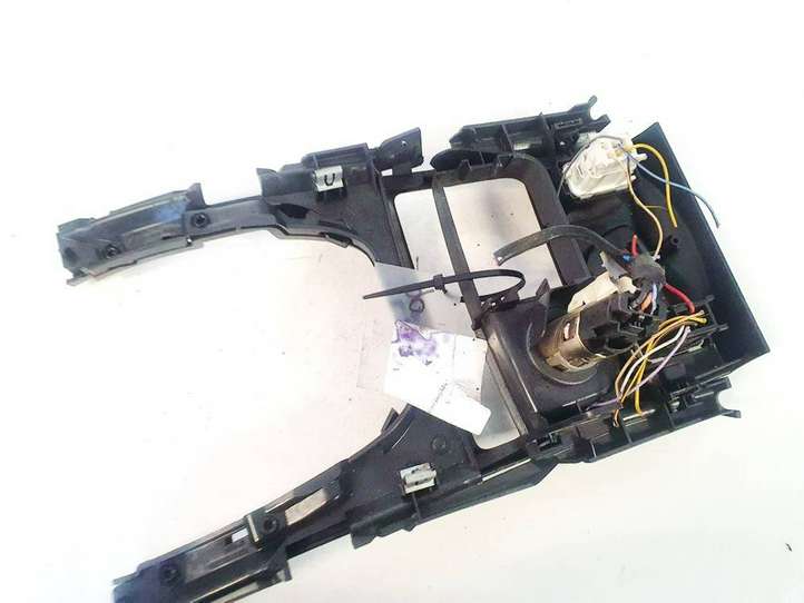 Renault Vel Satis (2002 - 2005)  8200065268 Включатель аварийных фонарей