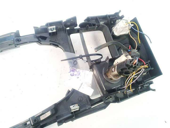 Renault Vel Satis (2002 - 2005)  8200065268 Включатель аварийных фонарей