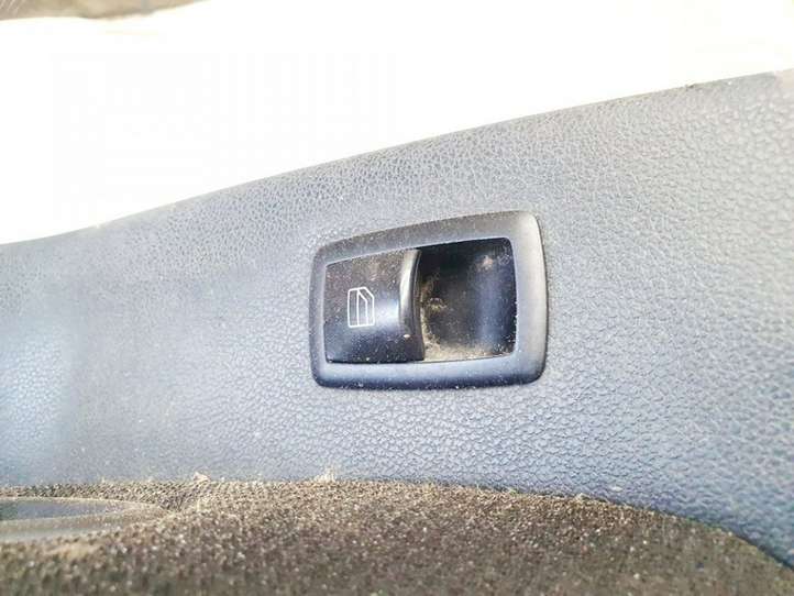 Mercedes-Benz A W169 (2004 - 2012)   Кнопка стеклоподъемников