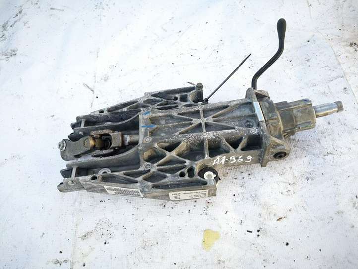 Chrysler Pacifica (2003 - 2008)  04680654ac Ось рулевого колеса