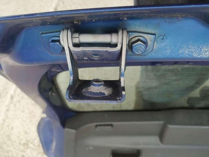 Fiat Punto (188) (1999 - 2010)   Петля (петли) задней крышки