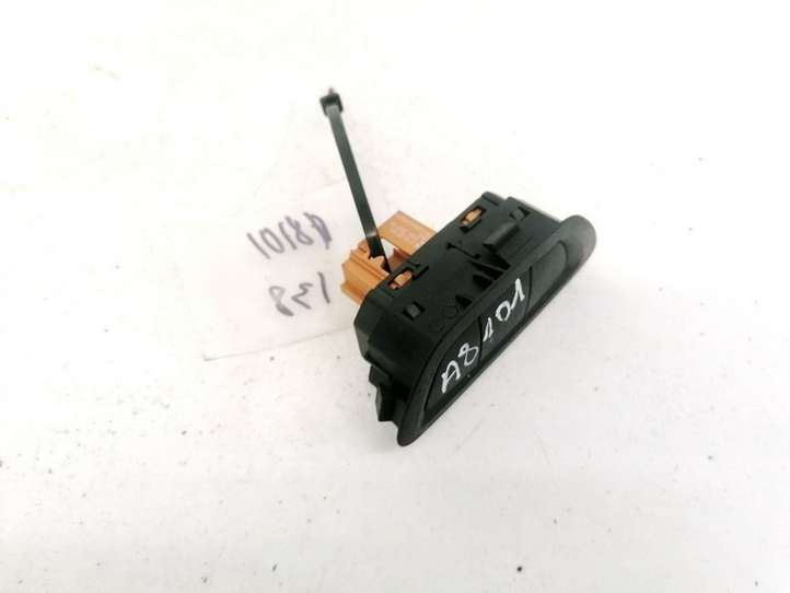 Citroen C5 (2004 - 2008)  9682436677 Другие включатели / ручки/ переключатели