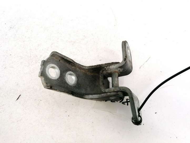 Toyota Auris 150 (2006 - 2012)   Верхняя петля передней двери
