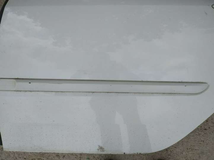 Renault Laguna (2007 - 2015)    Отделка дверей (молдинги) задней двери