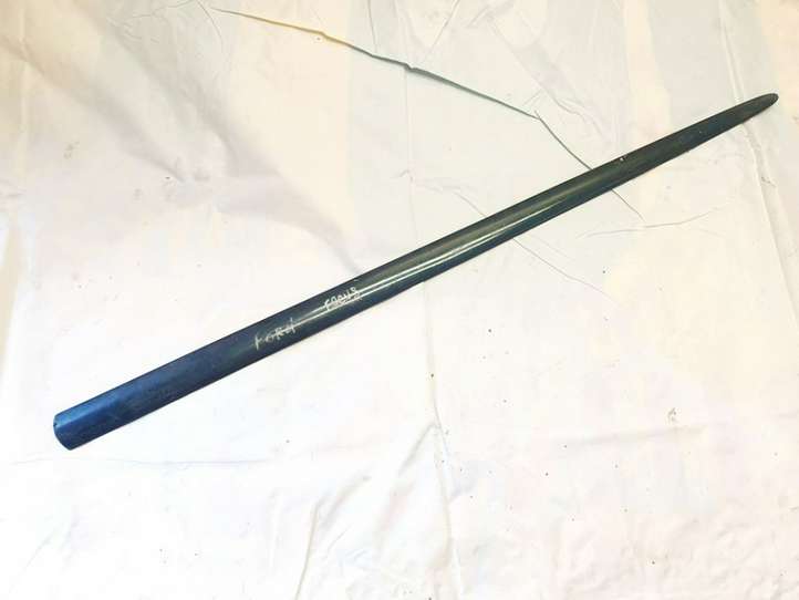 Ford Fiesta (2000 - 2005)  96fbb20938abw Отделка (молдинг) передней двери