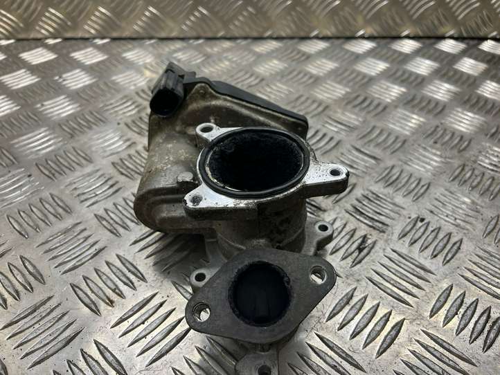 Audi A6 (2004 - 2008)  03G131501B Клапан EGR
